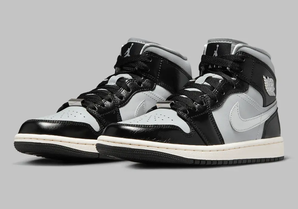 Alternative view of Giày Nike Air Jordan 1 Mid SE 'Black Chrome' FB9892-002