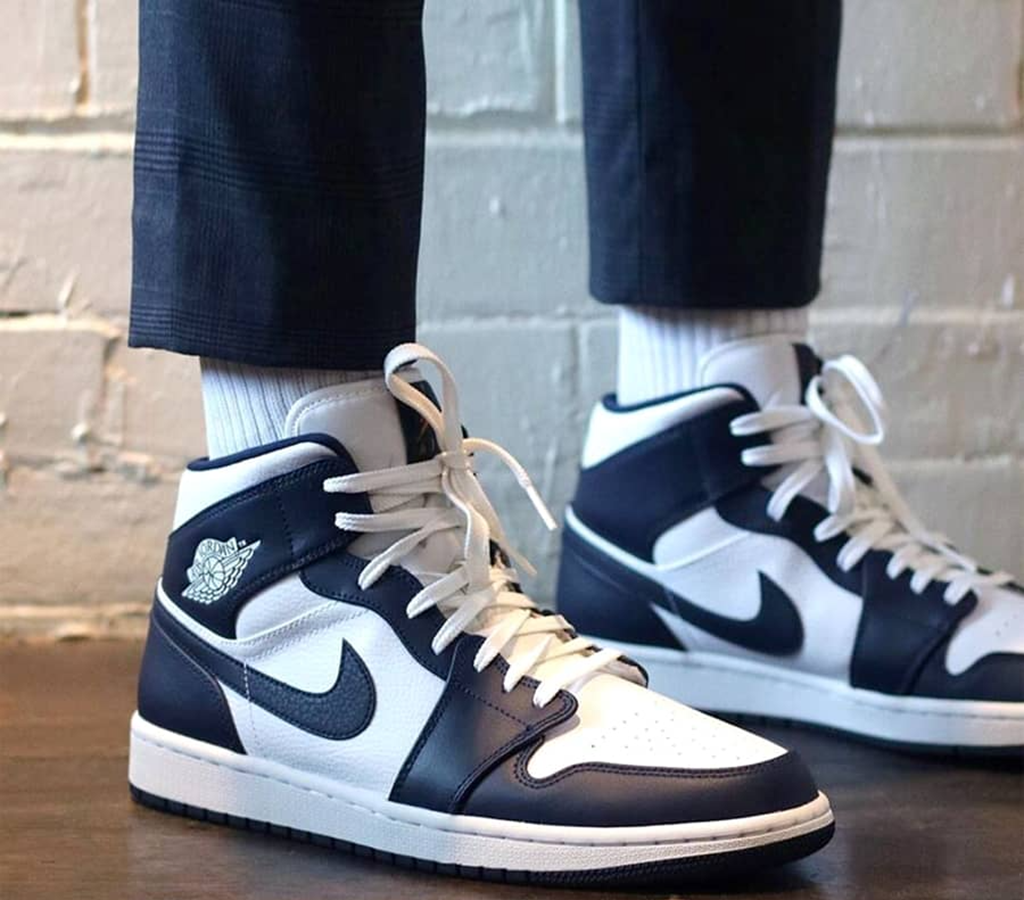 Giày Nike Air Jordan 1 Mid 'Obsidian' 554724-174 - Ảnh 2