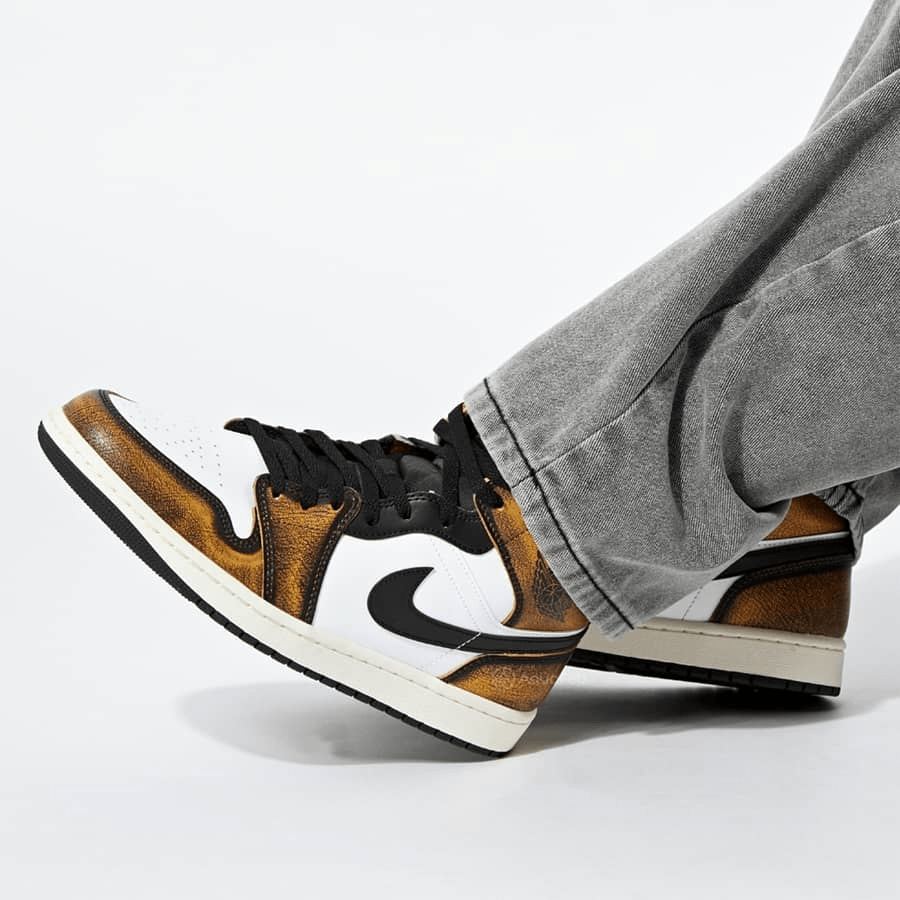 Giày Nike Air Jordan 1 Mid SE 'Orange Wear Away' DQ8417-071 - Ảnh 2