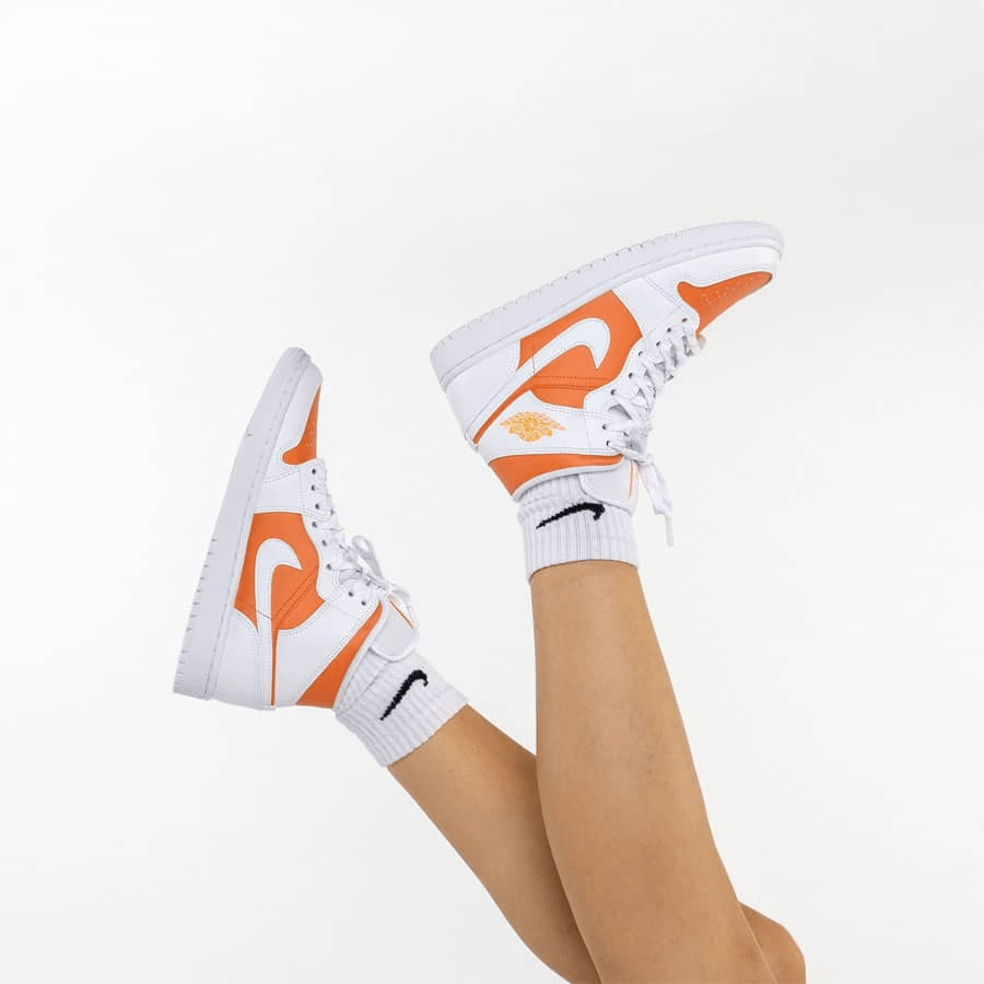 Giày Nike Wmns Air Jordan 1 Mid SE 'Bright Citrus' CZ0774-800 - Ảnh 5
