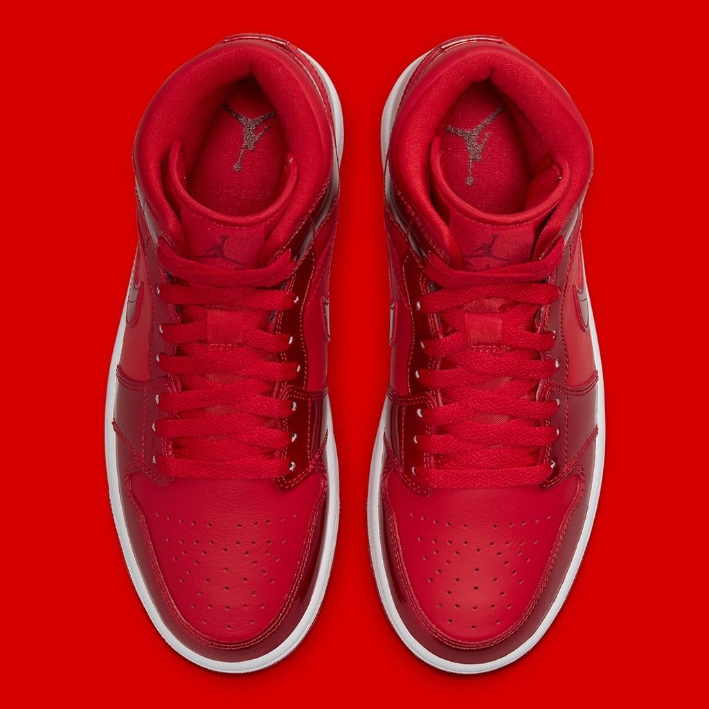 Giày Nike Air Jordan 1 Mid SE 'University Red Pomegranate' DH5894-600 - Ảnh 6
