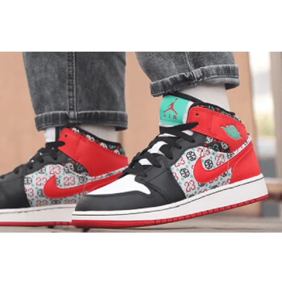 Giày Nike Jordan 1 Mid SE Ugly Christmas Sweater GS DM1208-150 - Ảnh 4