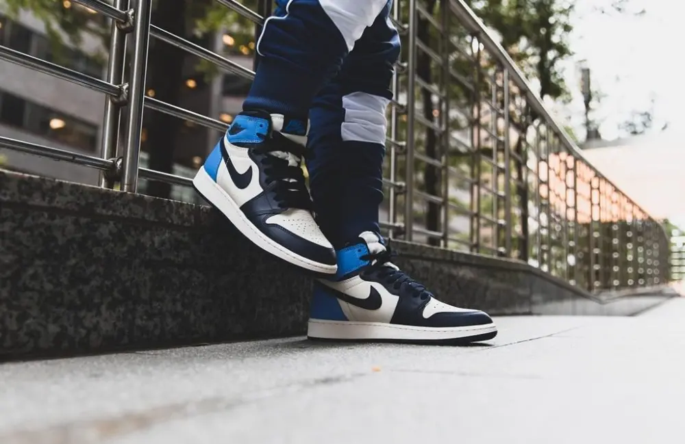 Giày Nike Jordan 1 Retro High Obsidian UNC GS 575441-140 - Ảnh 4