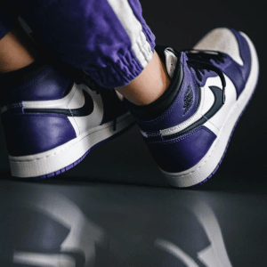 Alternative view of Giày Nike Air Jordan 1 Retro High OG 'Court Purple 2.0' 555088-500