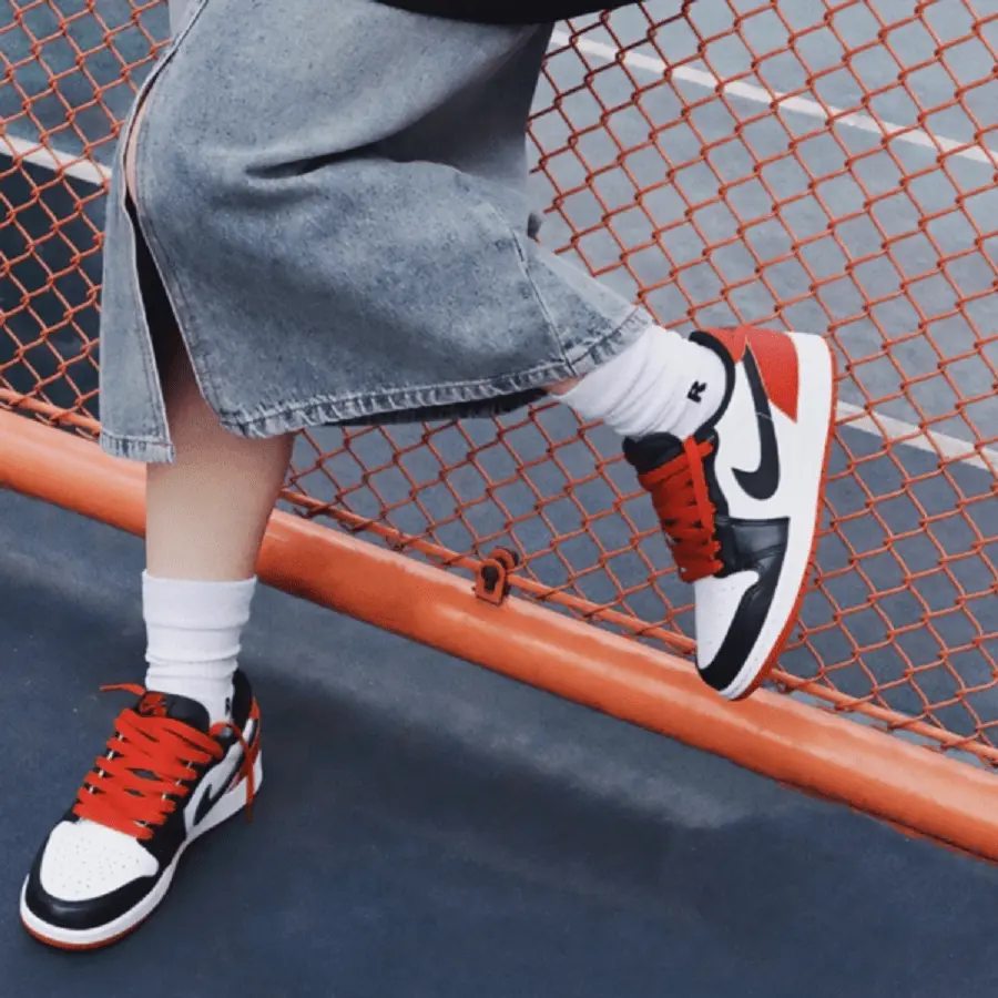 Giày Nike Air Jordan 1 Retro Low OG ‘Black Toe 2023’ CZ0858-106 - Ảnh 3