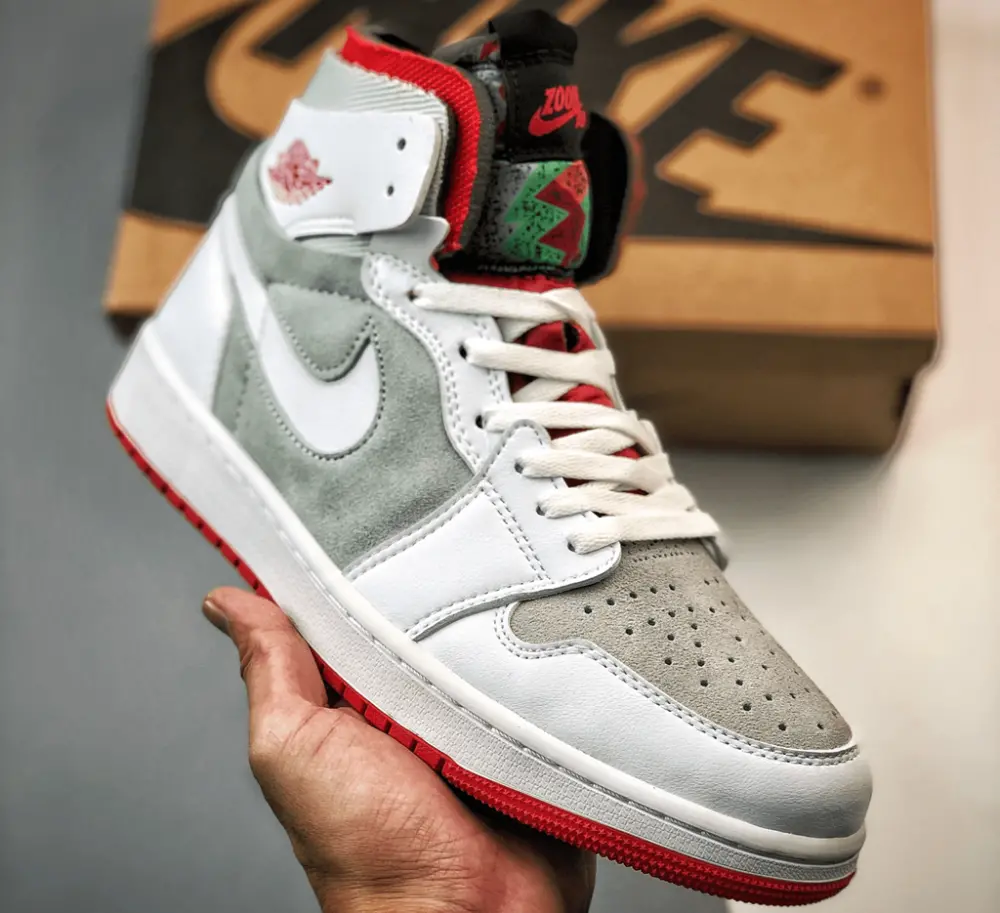 Alternative view of Giày Nike Air Jordan 1 High Zoom Air CMFT 'Hare' CT0978-100