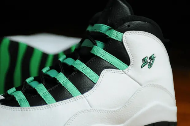 Alternative view of Giày Nike Air Jordan 10 GG 'Verde' 705180-118