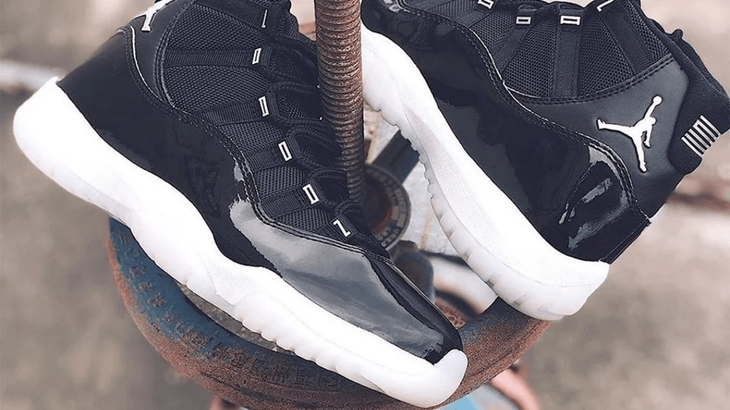 Giày Nike Air Jordan 11 Retro Jubilee 25th Anniversary CT8012-011 - Ảnh 4