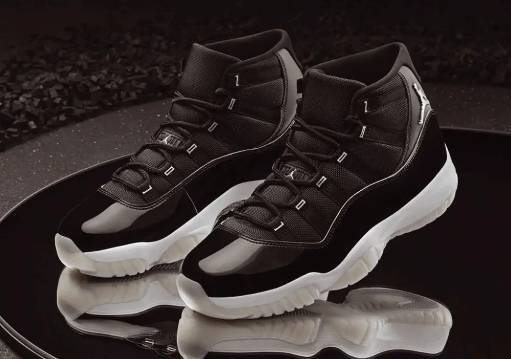 Giày Nike Wmns Air Jordan 11 Retro 'Jubilee 25th Anniversary' AR0715-011 - Ảnh 3