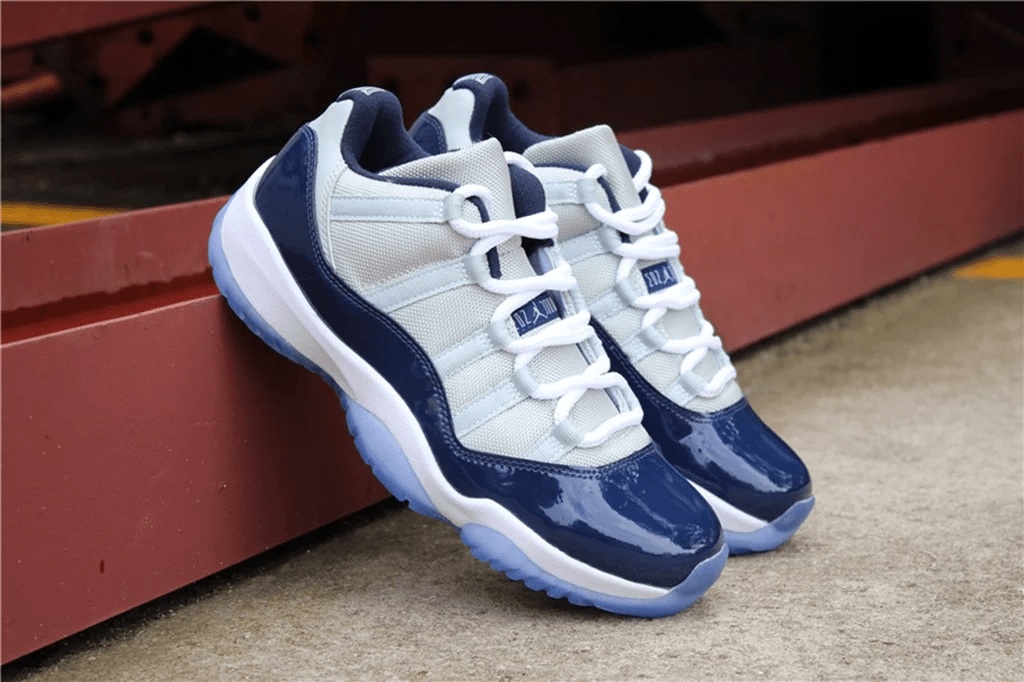Giày Nike Air Jordan 11 Retro Low 'Georgetown' 528895-007 - Ảnh 4