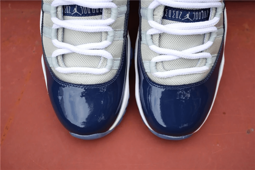 Giày Nike Air Jordan 11 Retro Low 'Georgetown' 528895-007 - Ảnh 3