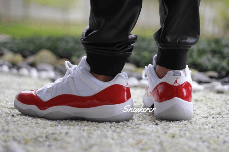 Giày Nike Air Jordan 11 Retro Low 'Cherry' 2016 528895-102 - Ảnh 4