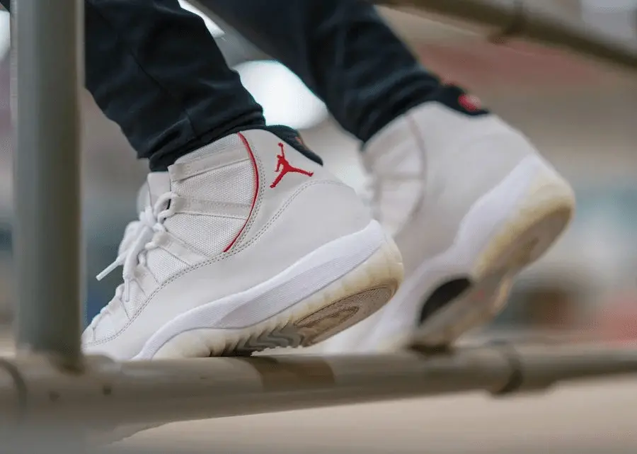 Giày Nike Air Jordan 11 Retro 'Platinum Tint' 378037-016 - Ảnh 3