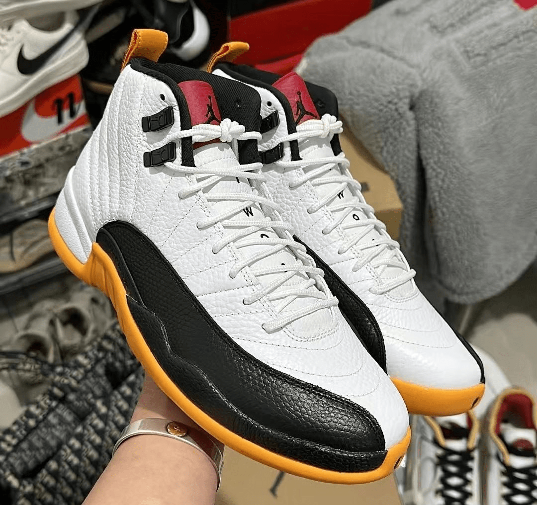 Giày Nike Air Jordan 12 Retro ’25 Years in China’ DR8887-100 - Ảnh 5