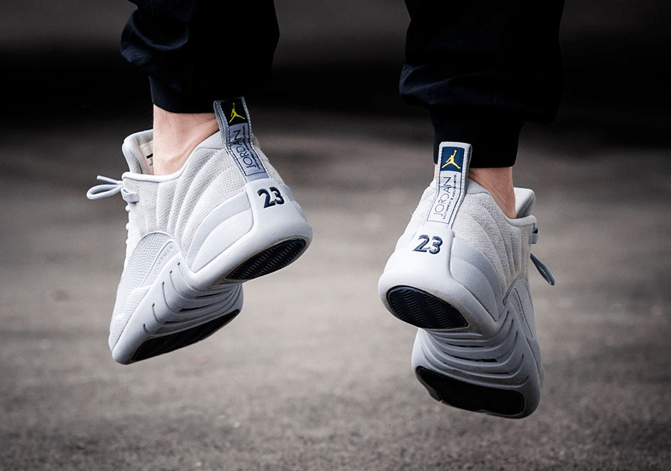 Giày Nike Air Jordan 12 Retro Low GS 'Wolf Grey' 308305-002 - Ảnh 5