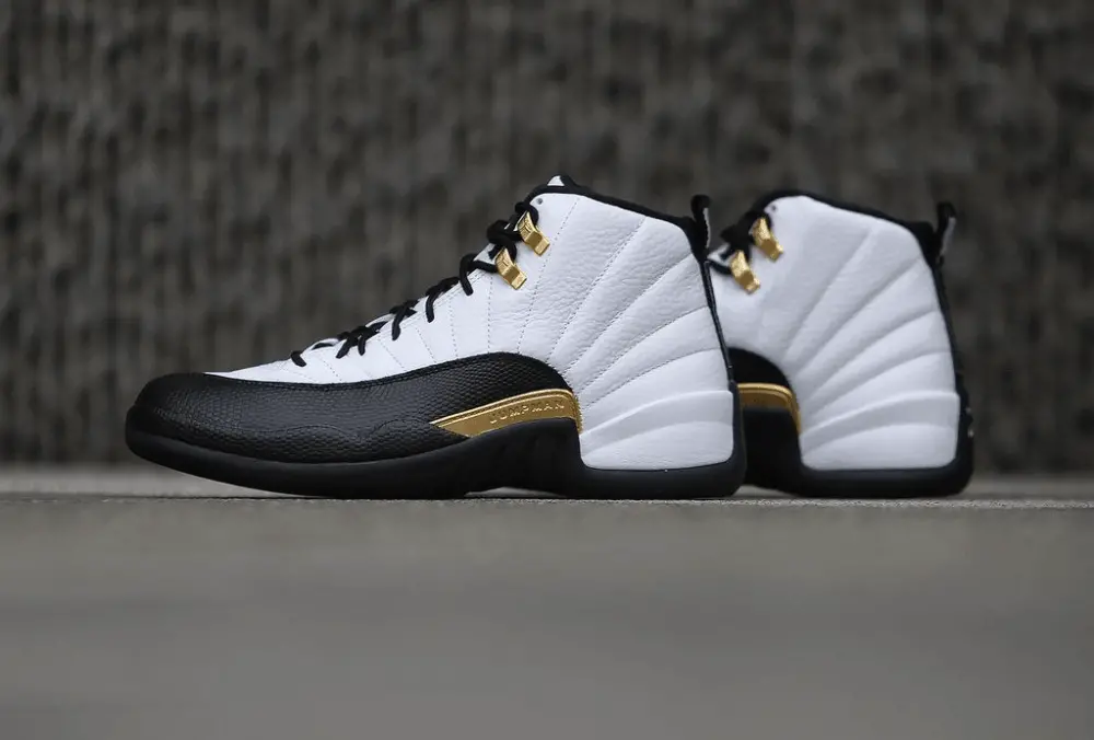 Giày Nike Air Jordan 12 Retro 'Royalty' CT8013-170 - Ảnh 4