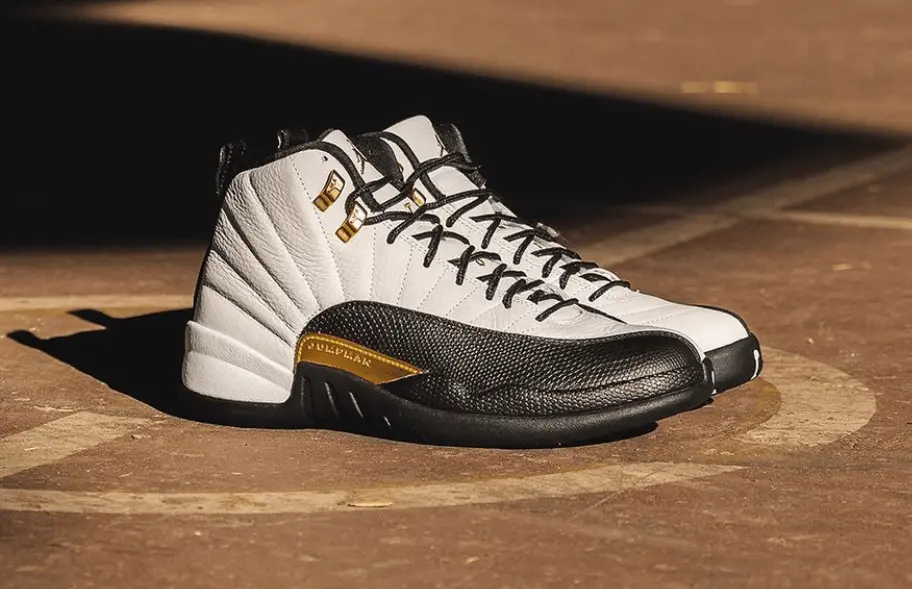 Giày Nike Air Jordan 12 Retro 'Royalty' CT8013-170 - Ảnh 5