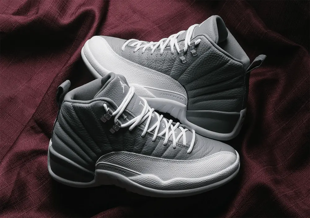 Giày Nike Air Jordan 12 Retro 'Grey' CT8013-015 - Ảnh 4