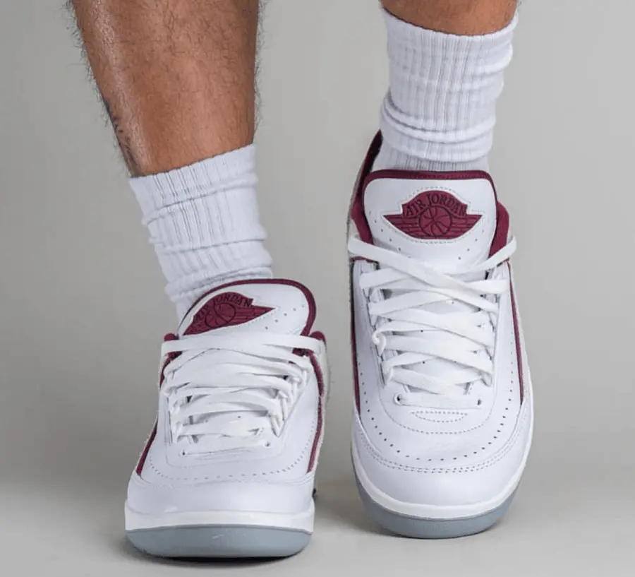 Alternative view of Giày Nike Jordan 2 Retro Low 'Cherrywood' DV9956-103