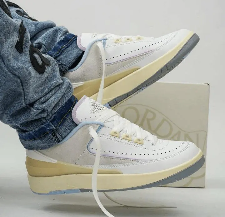 Alternative view of Giày Nike Jordan 2 Retro Low 'Look Up In The Air' DX4401-146