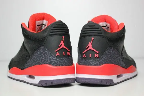 Alternative view of Giày Nike Air Jordan 3 Retro 'Crimson' 136064-005