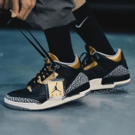 Giày Nike Air Jordan 3 Retro 'Black Cement Gold' CK9246-067 - Ảnh 6