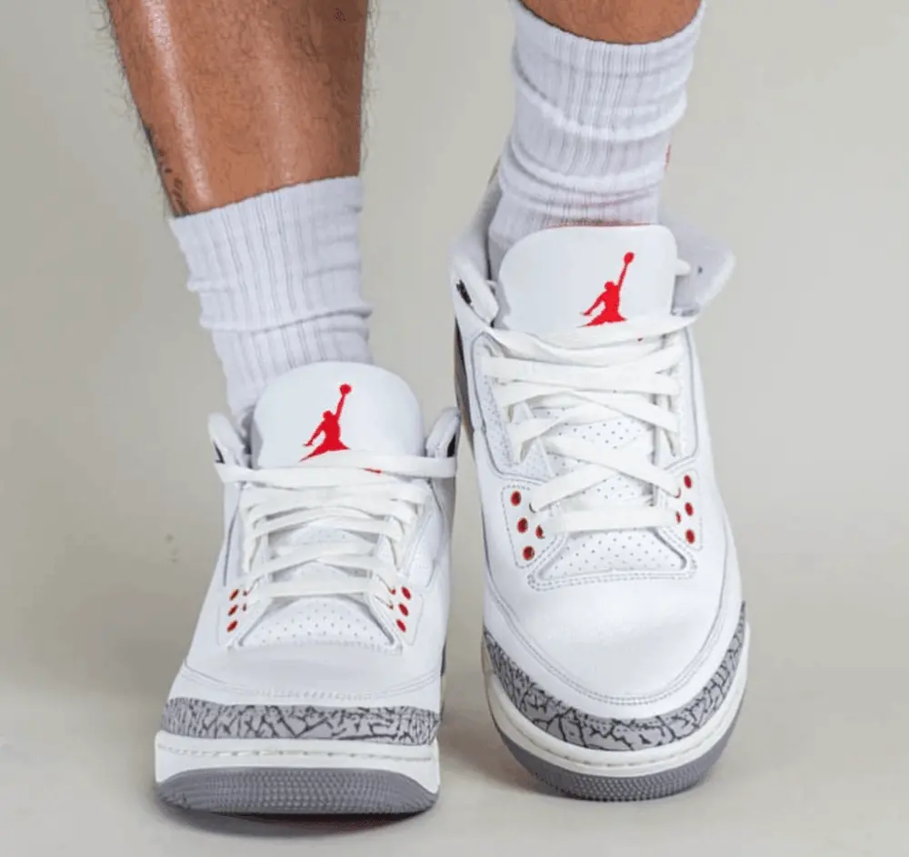 Alternative view of Giày Nike Air Jordan 3 Retro 'White' DN3707-100