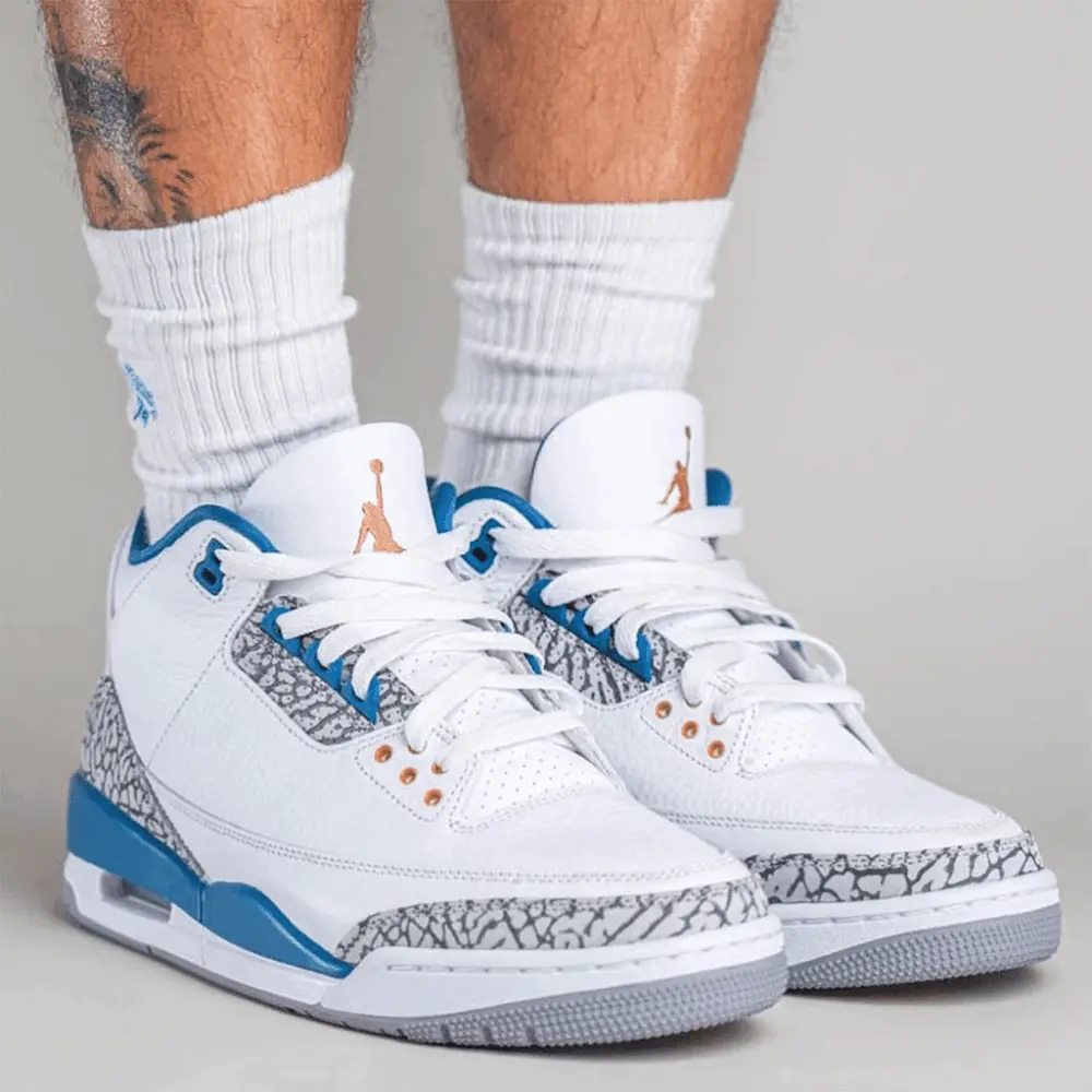 Alternative view of Giày Nike Jordan 3 Retro 'Wizards' CT8532-148