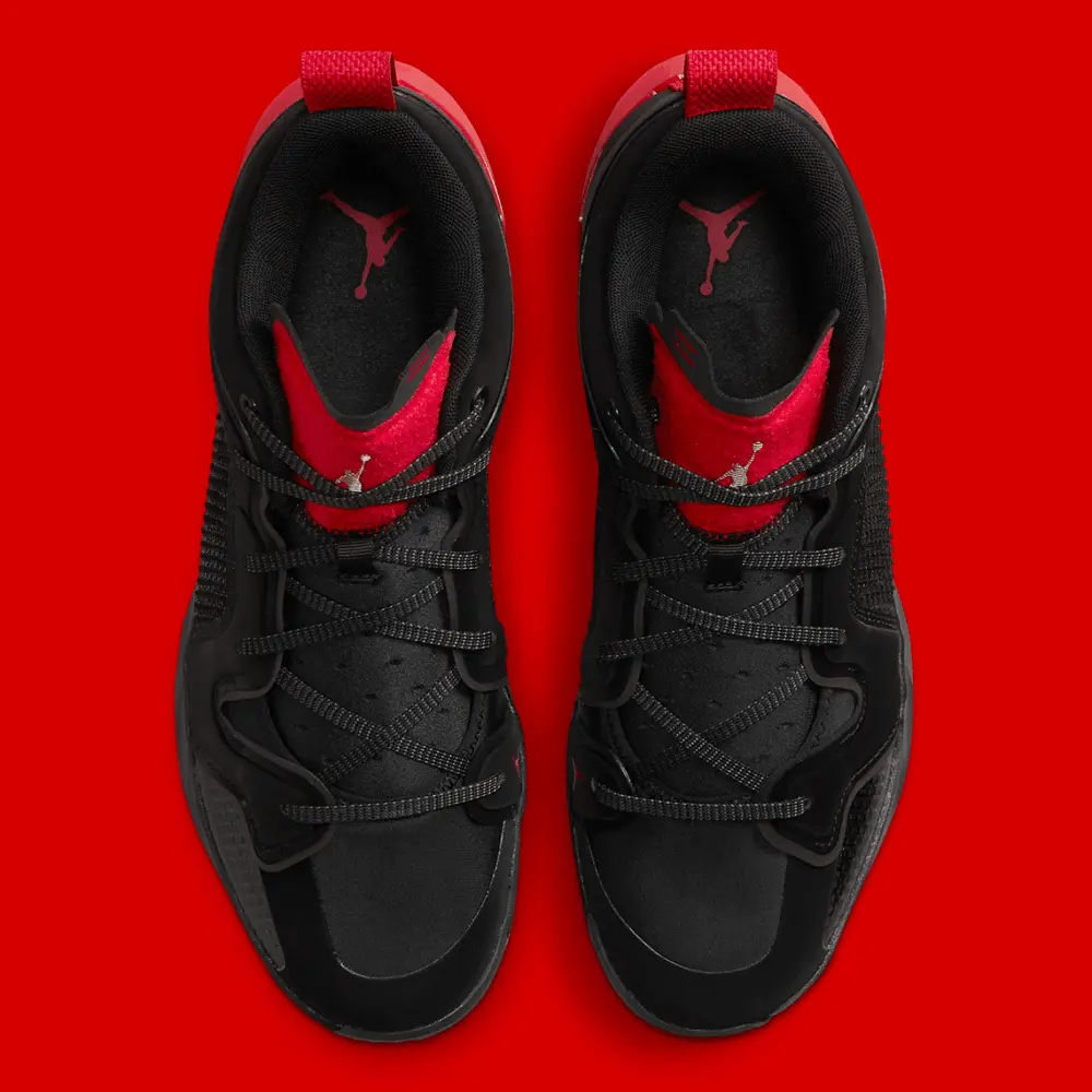 Giày Nike Air Jordan 37 ‘Bred’ DQ4122-007 - Ảnh 3