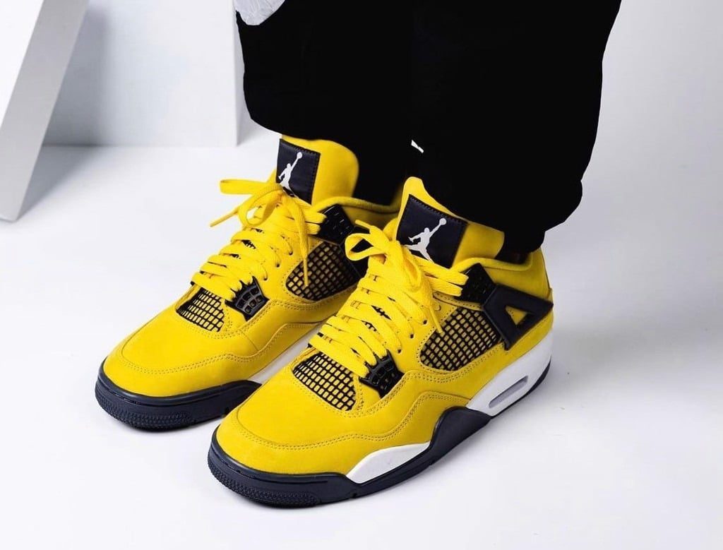 Giày Nike Air Jordan 4 Retro 'Lightning' 2021 CT8527-700 - Ảnh 3