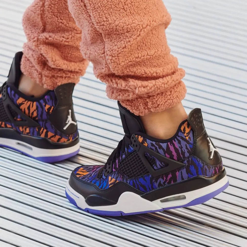 Giày Nike Air Jordan 4 Retro GS 'Rush Violet' BQ9043-401 - Ảnh 6