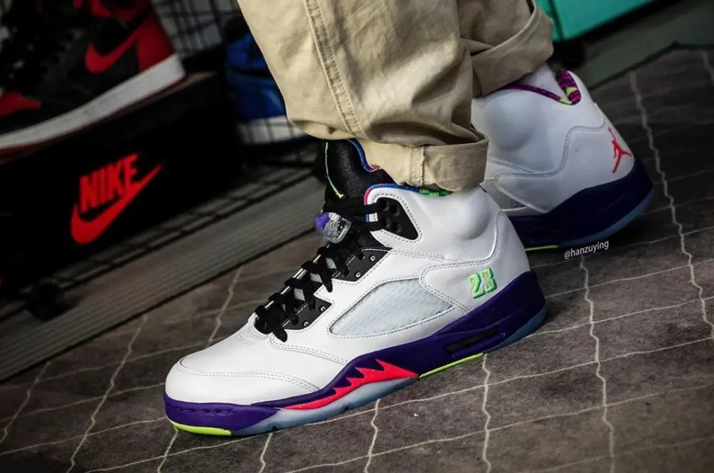 Alternative view of Giày Nike Air Jordan 5 Retro Alternate Bel-Air DB3335-100