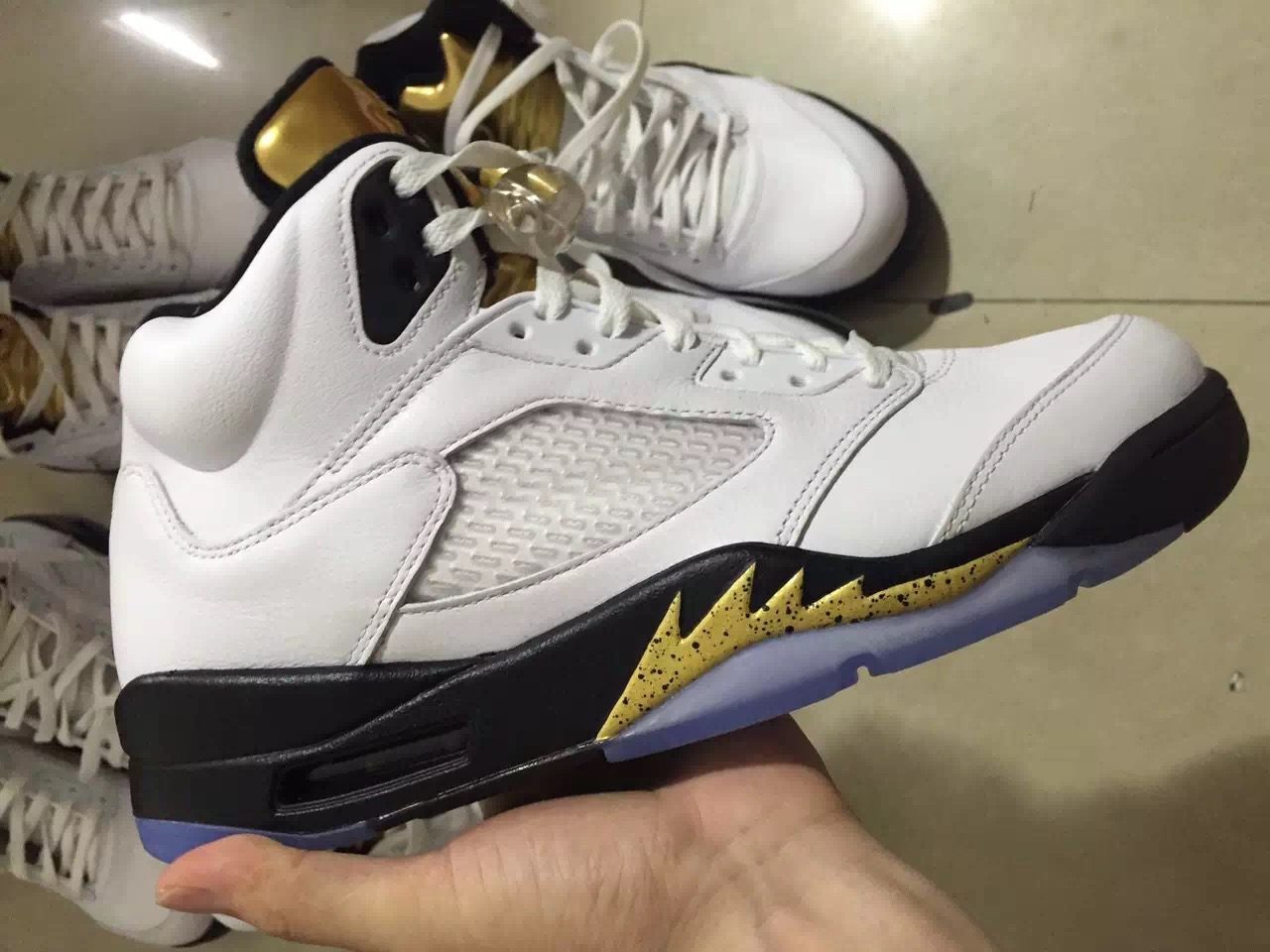 Giày Air Jordan 5 Retro 'Olympic' 136027-133 - Ảnh 5