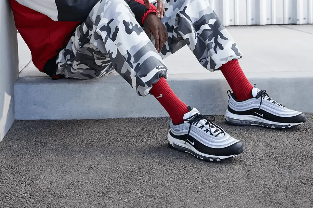 Giày Nike Air Max 97 'Black Metallic Silver' DM0027-001 - Ảnh 4