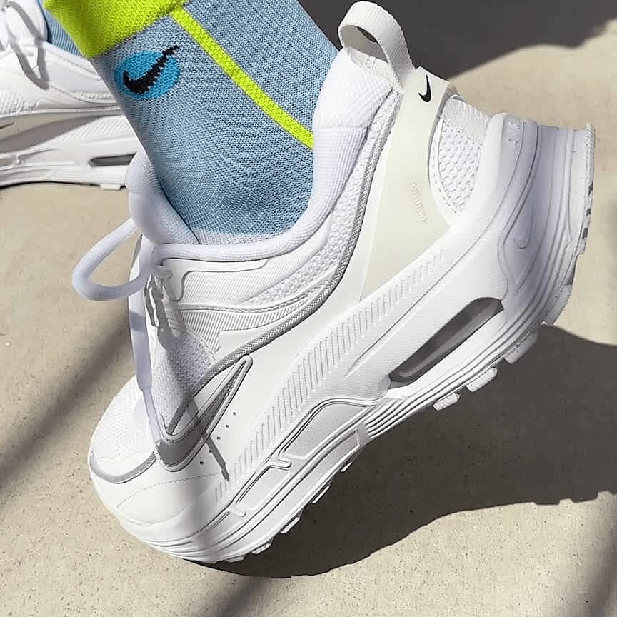 Giày Nike Air Max Bliss 'Summit White' DH5128-101 - Ảnh 2