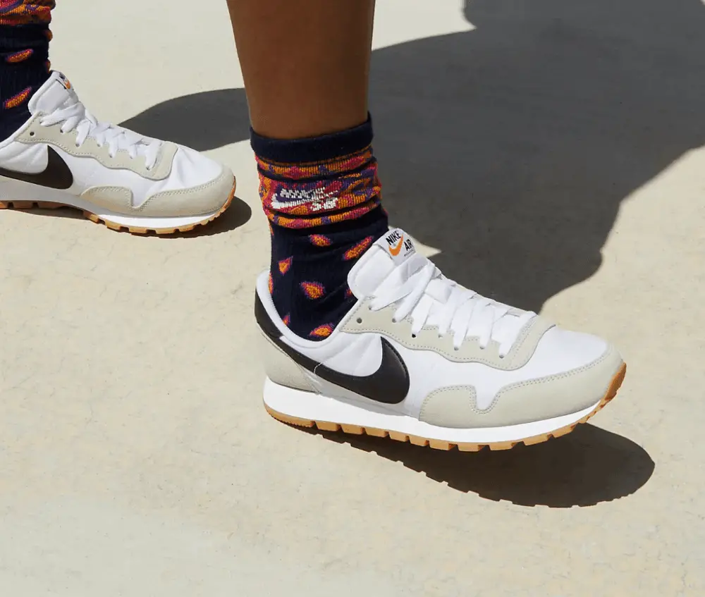 Alternative view of Giày Nike Air Pegasus 83 'White Black Gum' DH8229-101
