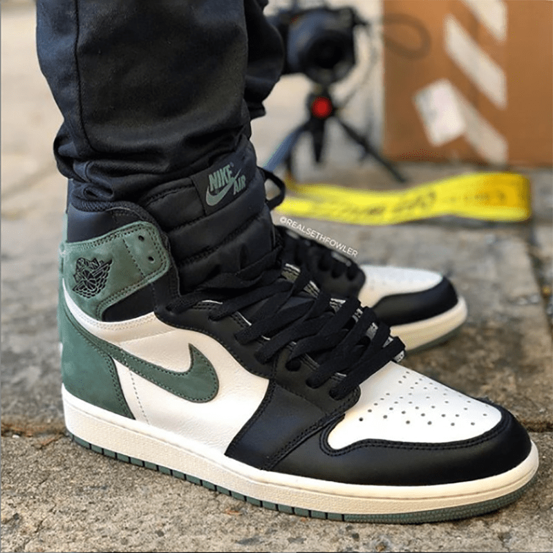 Giày Nike Air Jordan 1 Retro High OG 'Clay Green' 555088-135 - Ảnh 4
