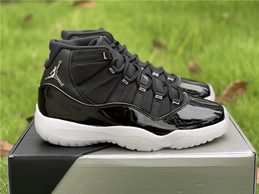 Giày Nike Air Jordan 11 Retro Jubilee 25th Anniversary CT8012-011 - Ảnh 3