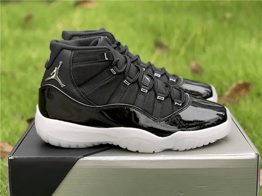 Giày Nike Air Jordan 11 Retro Jubilee 25th Anniversary CT8012-011 - Ảnh 3