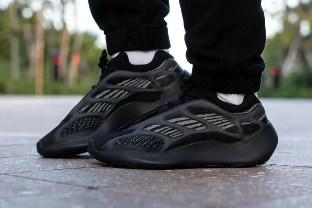 Giày Adidas Yeezy 700 V3 'Dark Glow' GX6144 - Ảnh 6