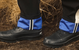 Alternative view of Giày Converse AMBUSH x Chuck Taylor All Star 'Triple Black' 170588C