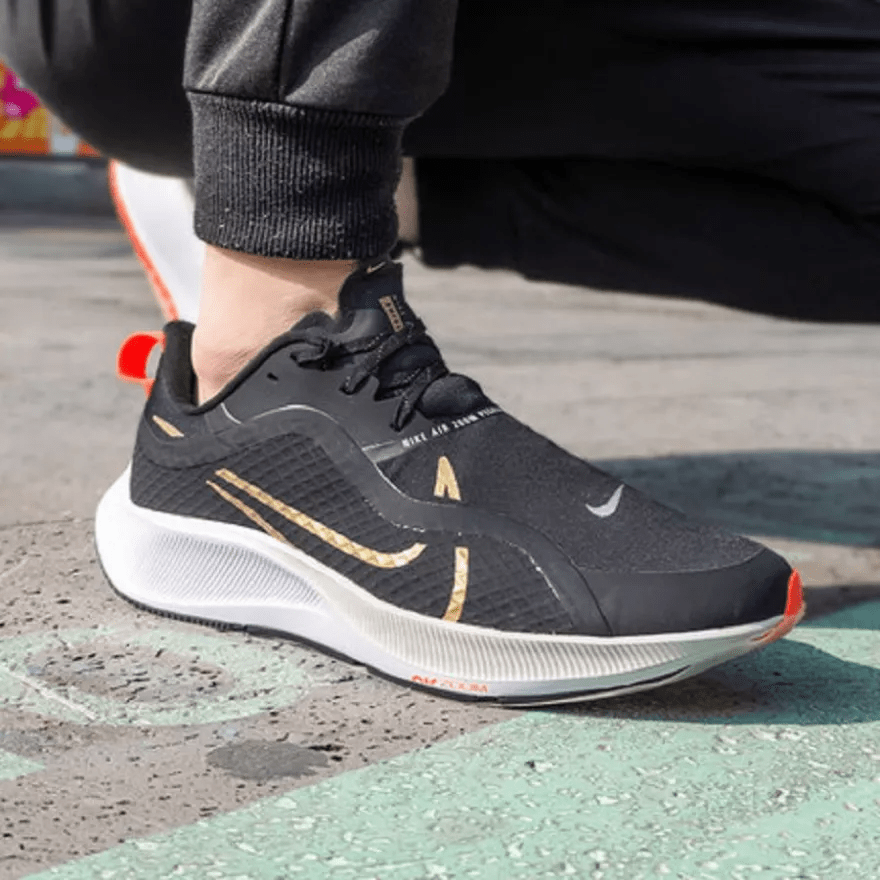 Giày Nike Air Zoom Pegasus 37 Shield 'Black Gold' DJ3271-061 - Ảnh 5