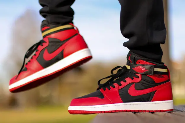 Giày Nike Air Jordan 1 High Strap 'Bred' 342132-061 - Ảnh 6
