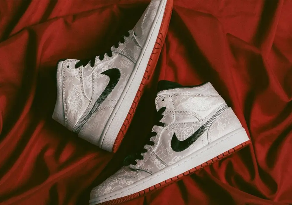 Giày Nike CLOT x Air Jordan 1 Mid 'Fearless' CU2804-100 - Ảnh 4