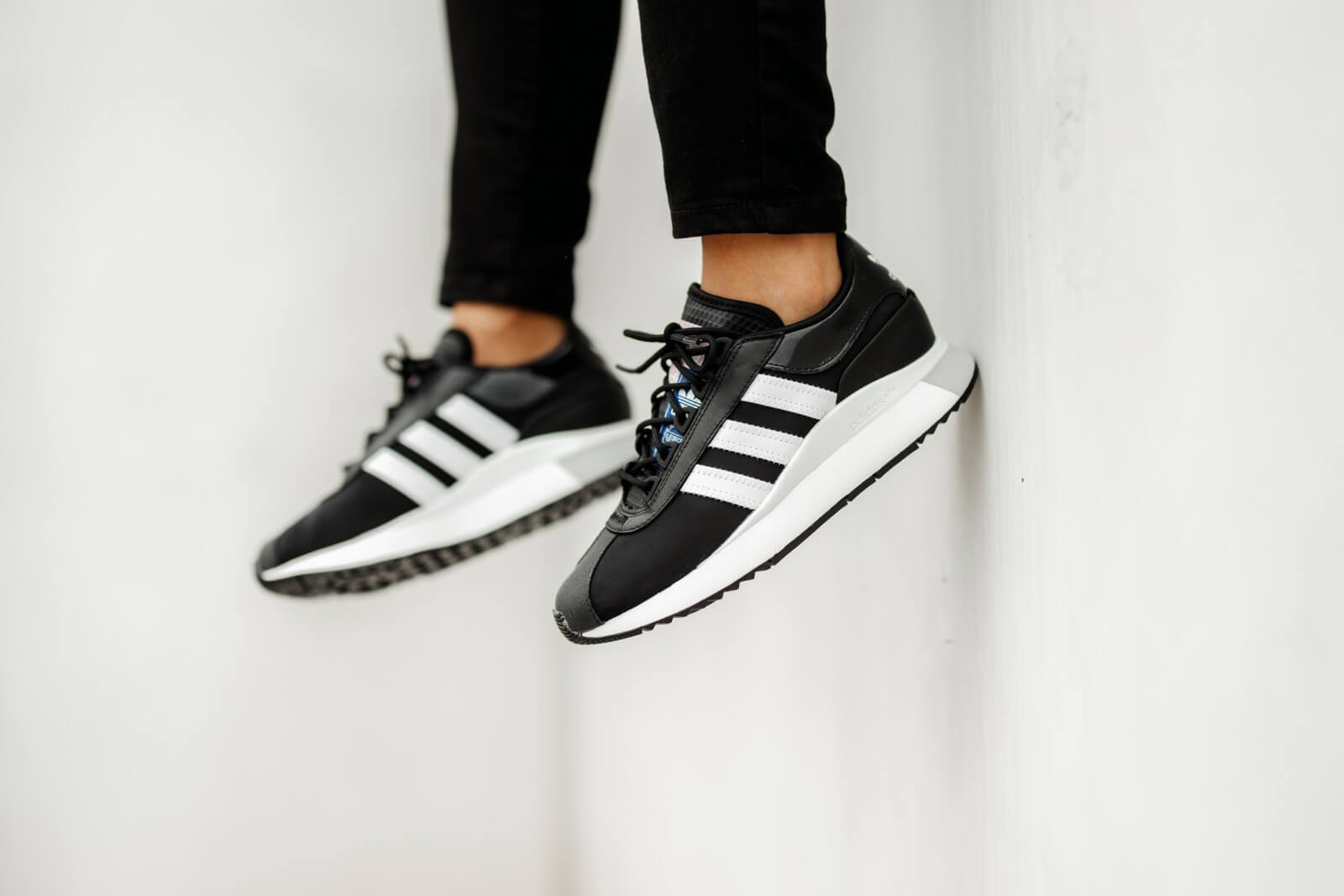 Giày Adidas SL ANDRIDGE EG6845 - Ảnh 5