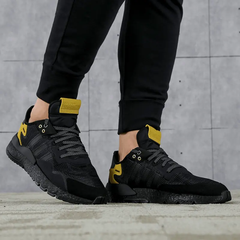 Alternative view of Giày Adidas Nite Jogger ‘Metallic Gold’ FW6148