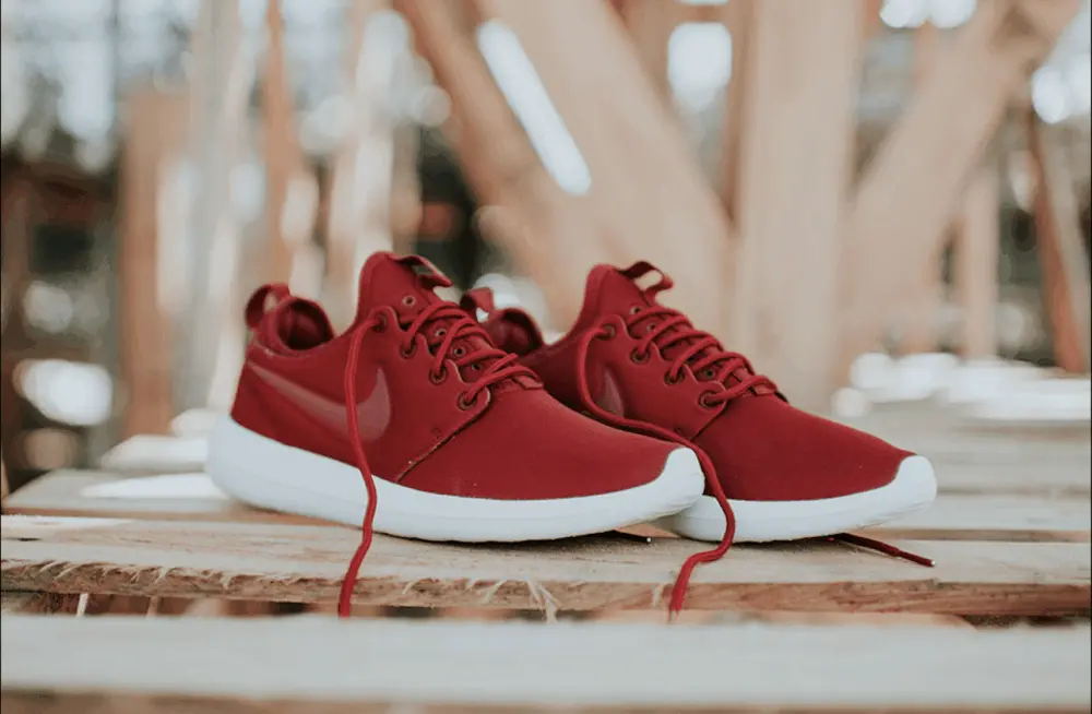 Alternative view of Giày Nike Roshe Two 'Dark Cayenne' 844931-601