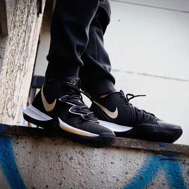 Giày Nike Kyrie 5 "Black Metallic Gold" AO2919-007 - Ảnh 3