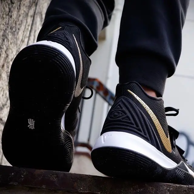Giày Nike Kyrie 5 "Black Metallic Gold" AO2919-007 - Ảnh 5