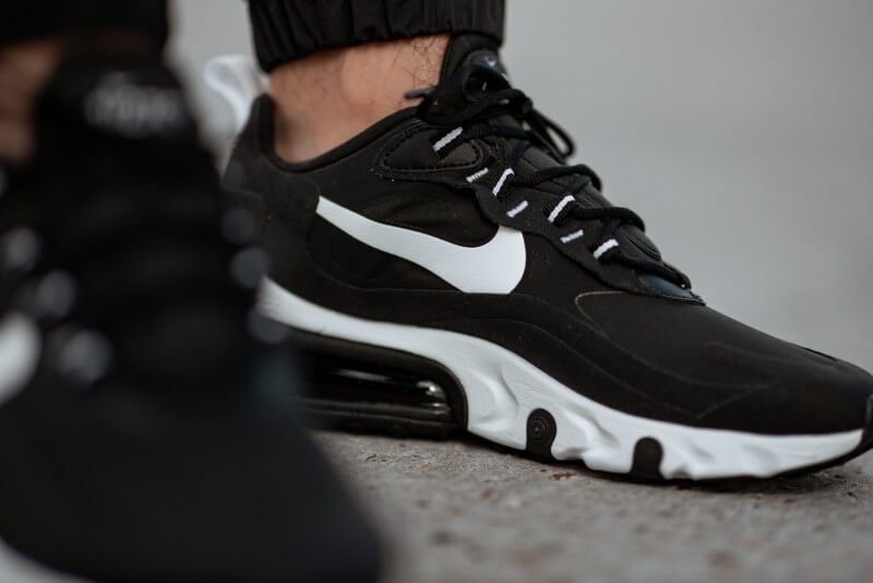 Giày Nike Air Max 270 React 'Black White' AO4971-004 - Ảnh 4
